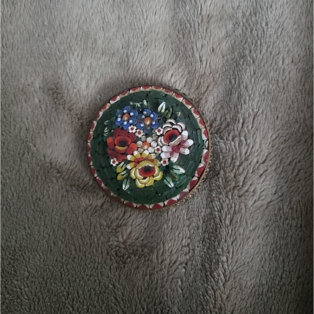 Antique Micro Mosaic Green Brooch Pin LOVELY